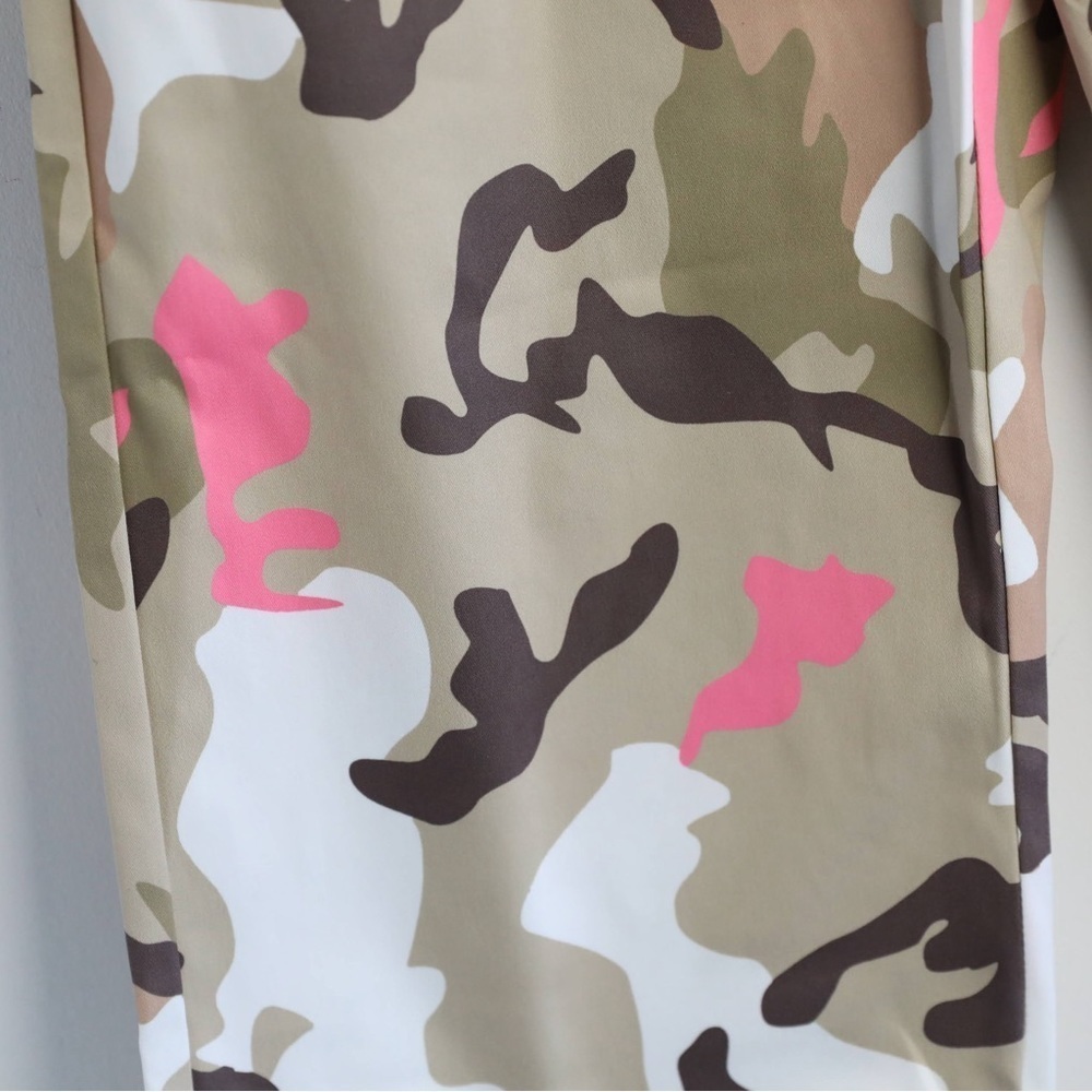 Women's Elastic Waist Neon Camo Joggers camouflage cargo pants tapered M New - Picture 7 of 9